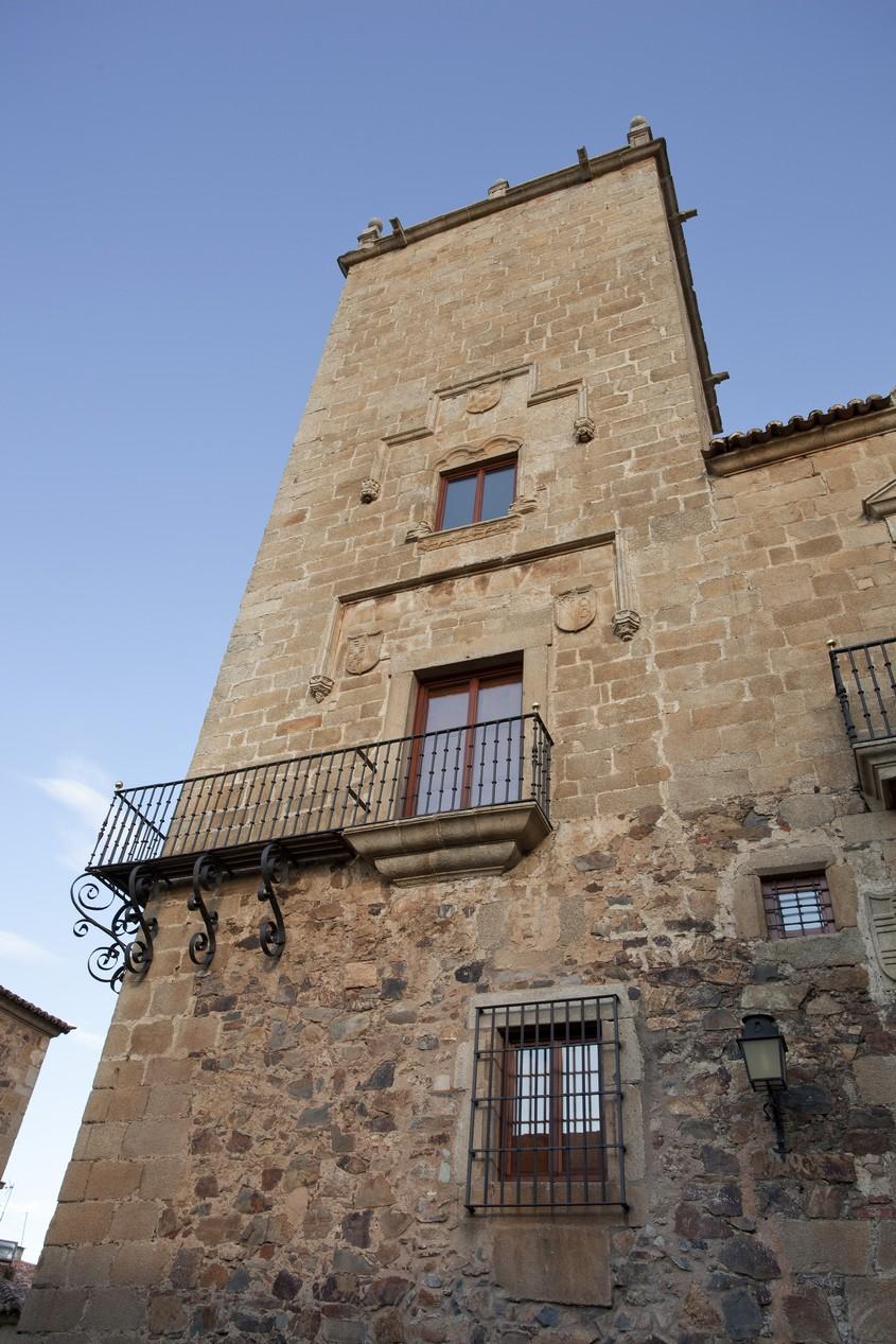 Parador De Caceres Bagian luar foto