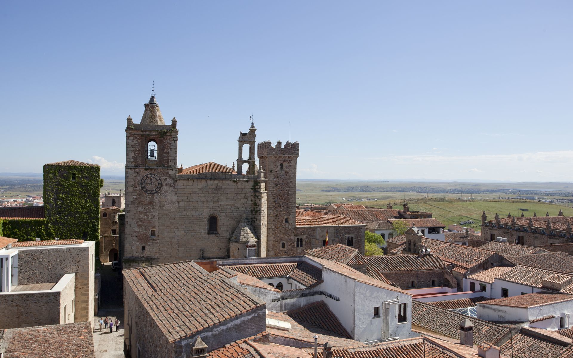 Parador De Caceres Bagian luar foto